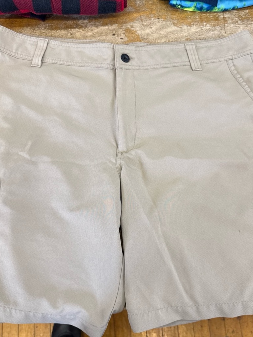 Magellan Outdoors Men's Stone/Tan Chino Shorts